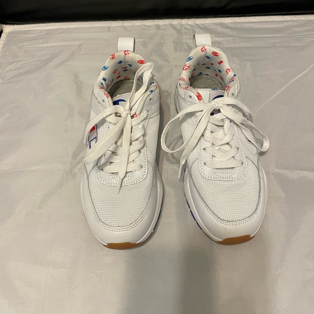 Champion 06 Classic White Walking Shoes Sneakers Women's Size 6 Wide